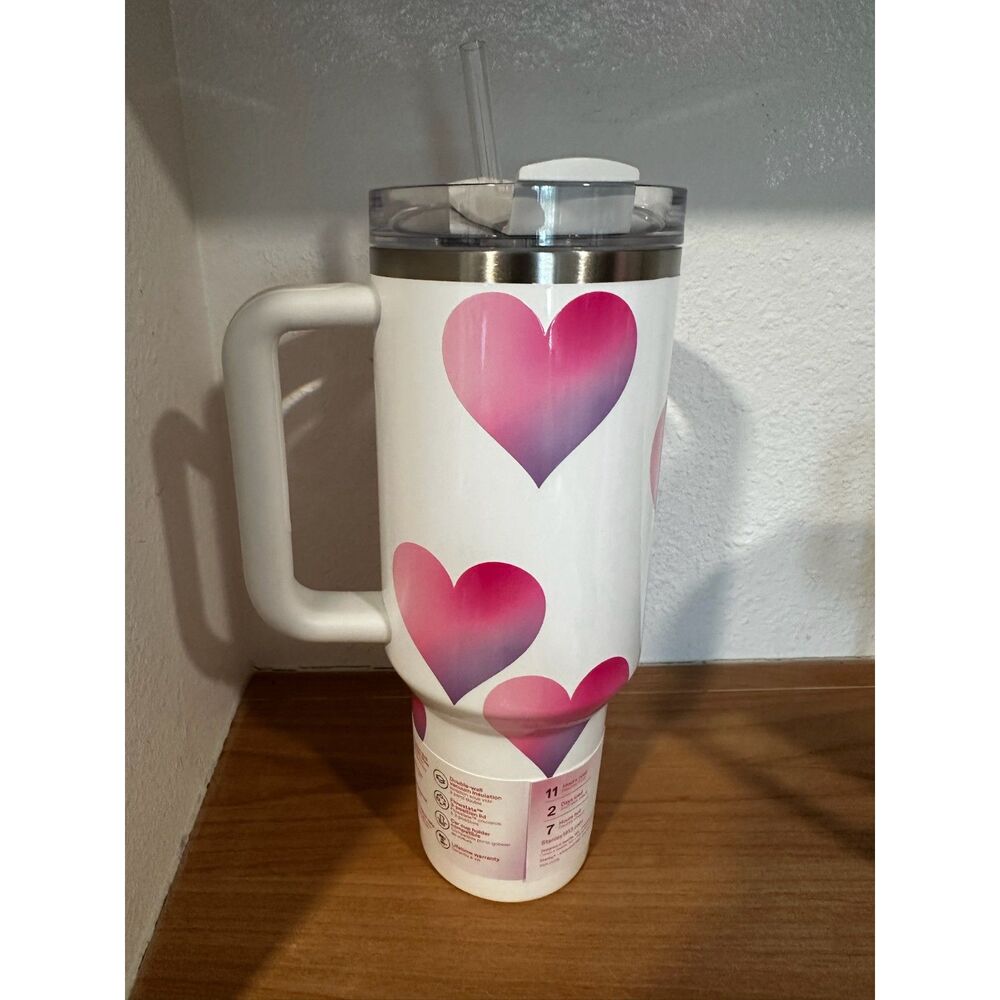 Stanley Valentine's Day Flowstate Quencher Tumbler Frost Heart Gradient 40oz NWT - Picture 3 of 6